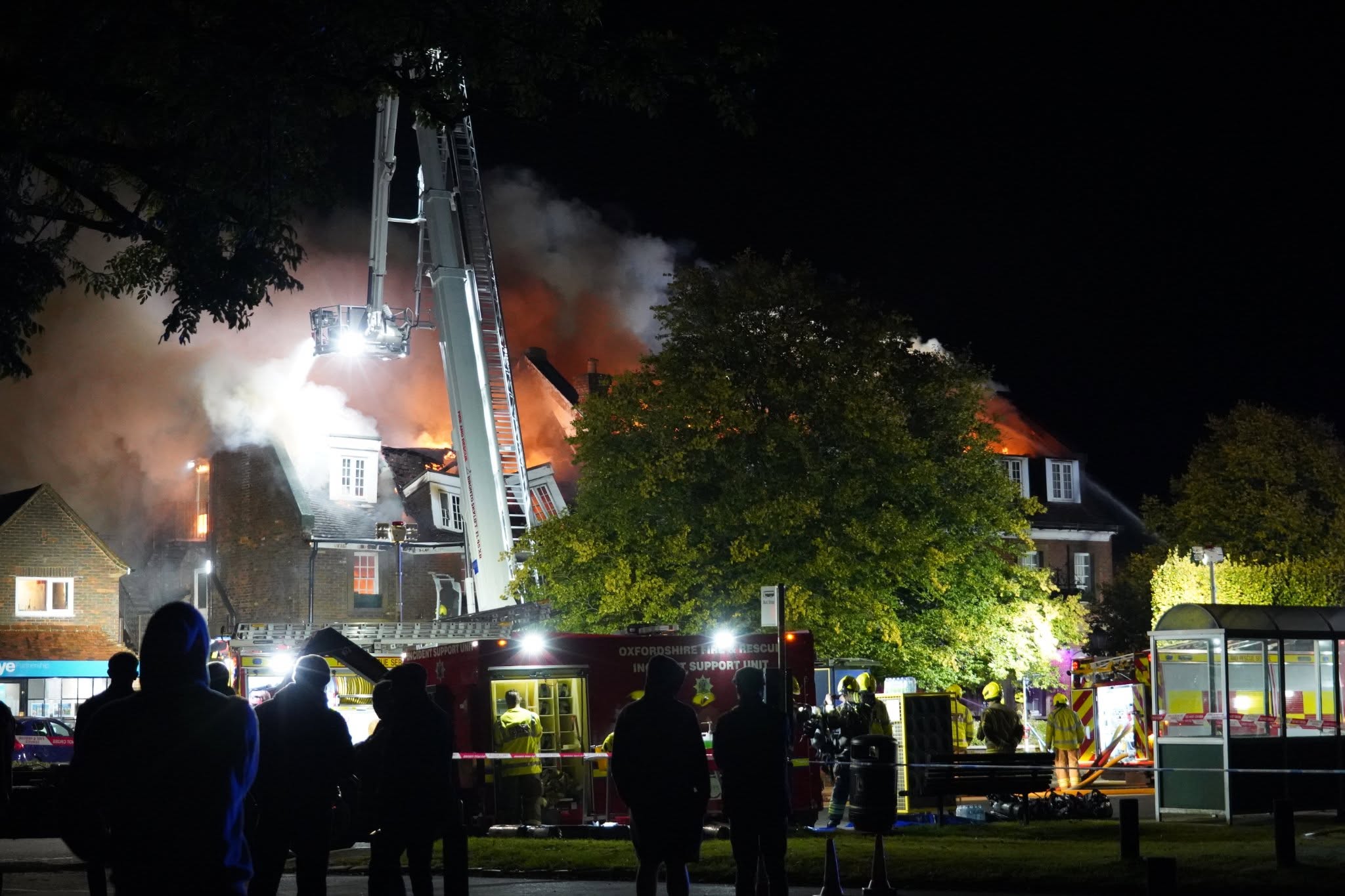 The building ablaze